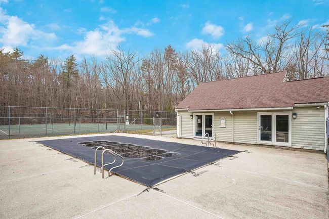 4 Chestnut Cir, Condo with 2 bedrooms, 3 bathrooms and null parking in Merrimack NH | Image 31