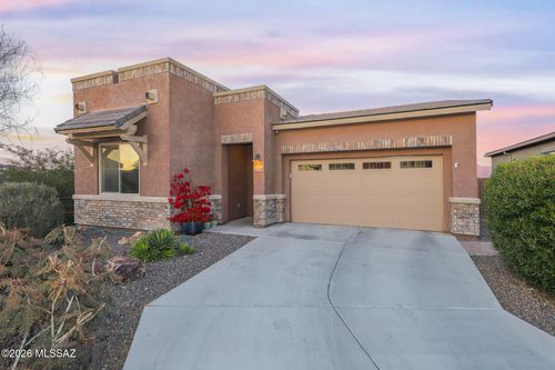 13280 N Weatherglass Dr, Oro Valley, AZ, 85755-1402 | Card Image