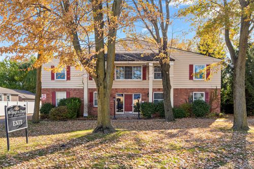 705 W Maple Rd, Clawson, MI, 48017-1184 | Card Image