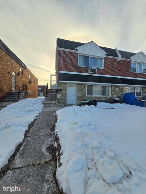 7757 Roosevelt Blvd, PHILADELPHIA, PA, 19152-3916 | Card Image