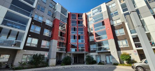 402-2 Adam Sellers St, Markham, ON, L6B1P2 | Card Image