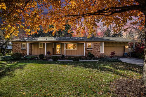 2283 Hulett Rd, Okemos, MI, 48864-2511 | Card Image