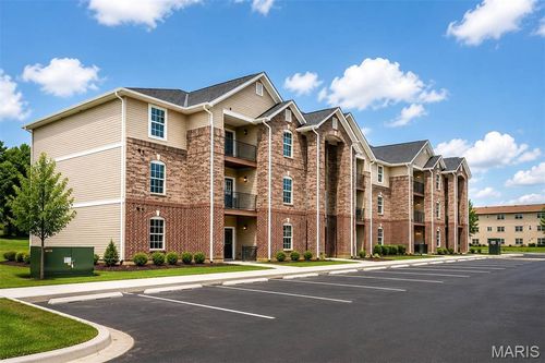 137 Nest Homes Dr, Ellisville, MO, 63011 | Card Image