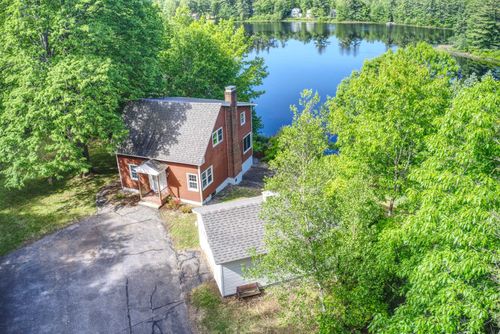 20 Shore Rd, Somersworth, NH, 03878-2038 | Card Image