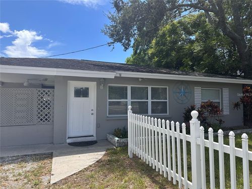 2261 Curlew Rd, Dunedin, FL, 34698-9302 | Card Image