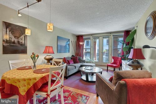 705-601 Pennsylvania Ave Nw, WASHINGTON, DC, 20004 | Card Image