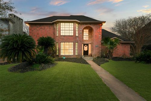 407 W Chelsea Pl, El Lago, TX, 77586-5820 | Card Image
