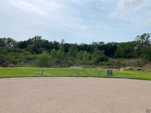 blk-b-lot-15-0000 Sw Lincolnshire Cir, Topeka, KS, 66610 | Card Image