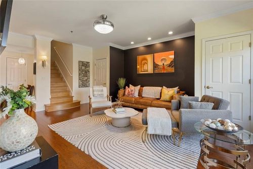 2404-3636 Habersham Rd Nw, Atlanta, GA, 30305-1196 | Card Image