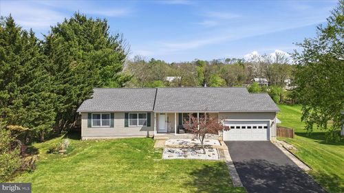 4 Millrace Ln, KEEDYSVILLE, MD, 21756-1315 | Card Image