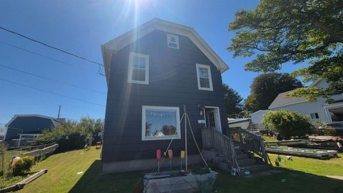7 Butler St, Yarmouth, NS, B5A3Y7 | Card Image