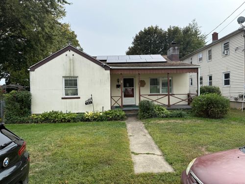 181 Cityview Ave, Bridgeport, CT, 06606-2519 | Card Image