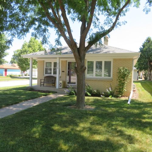 3776 N 78th St, Milwaukee, WI, 53222-3029 | Card Image