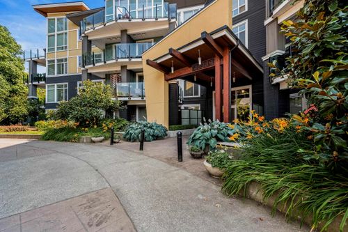 214-45389 Chehalis Dr, Chilliwack, BC, V2R0T9 | Card Image