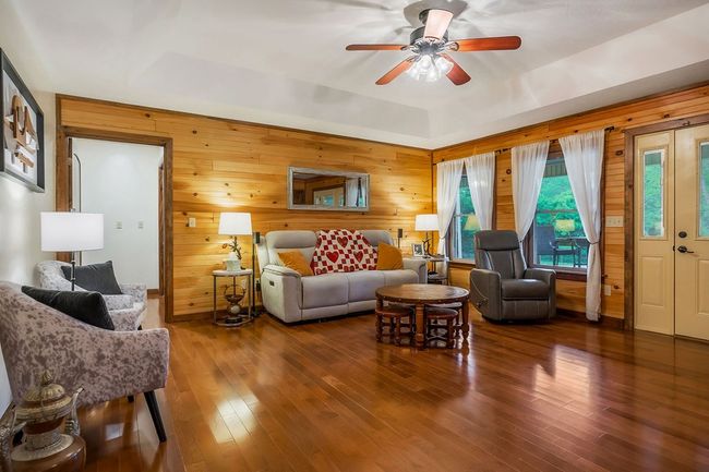 3121 Coon Hunter Lodge Rd, House other with 3 bedrooms, 2 bathrooms and 6 parking in Jamestown TN | Image 14