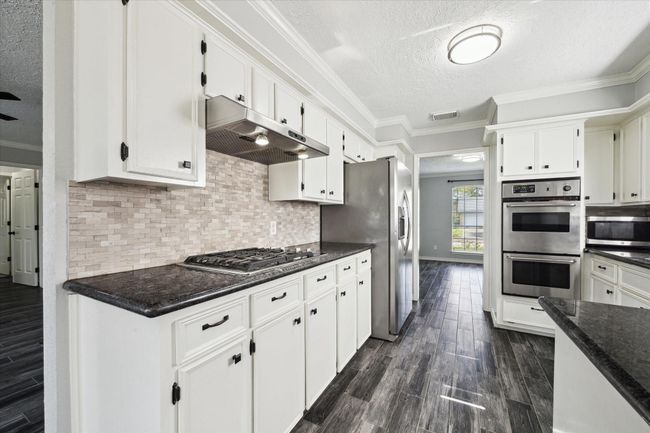 1804 Sleepy Creek Way, House other with 4 bedrooms, 2 bathrooms and 2 parking in Pearland TX | Image 19
