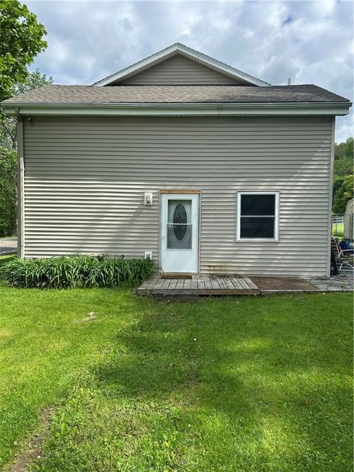 4228 Main St, Millport, NY, 14864-9703 | Card Image