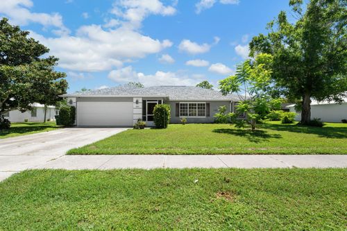 521 Ne Solida Cir, Port St. Lucie, FL, 34983-1775 | Card Image