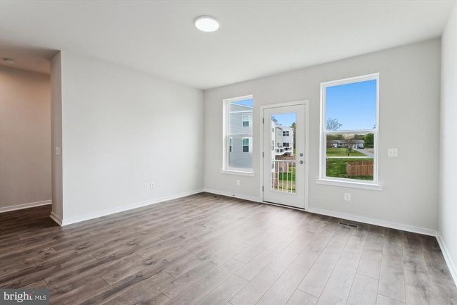 503 Cherryview Dr, Townhouse with 4 bedrooms, 4 bathrooms and null parking in FREDERICKSBURG VA | Image 6