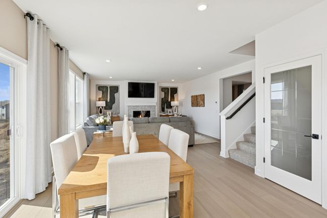 *Photo of model home, actual features may vary | Image 7