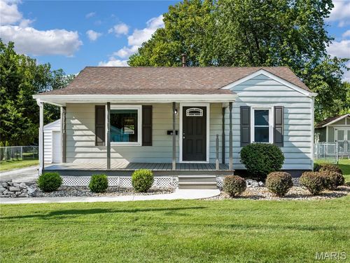 109 March Dr, Collinsville, IL, 62234-4424 | Card Image