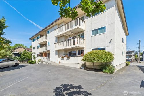 301-2031 Nw 59th St, Seattle, WA, 98107-3171 | Card Image