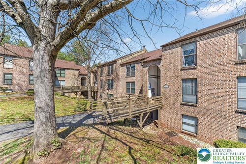 12 Fairway Rd, READING, PA, 19607 | Card Image