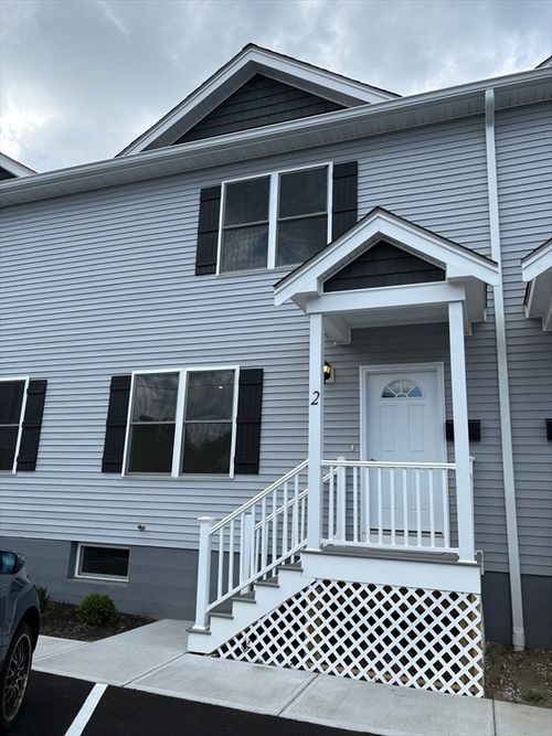 02-184 Avenue C, Woonsocket, RI, 02895-6209 | Card Image