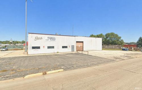 3001 Maumee Ave, Fort Wayne, IN, 46803-1513 | Card Image