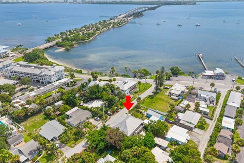 1790 Ne Mango Ter, Jensen Beach, FL, 34957-4122 | Card Image