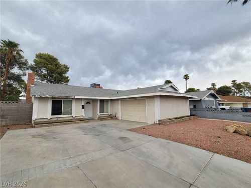 6767 Garden Grove Ave, Las Vegas, NV, 89103-4224 | Card Image
