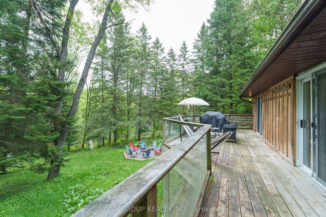 10 Riverside Crt, House other with 3 bedrooms, 2 bathrooms and 5 parking in Bancroft ON | Image 17