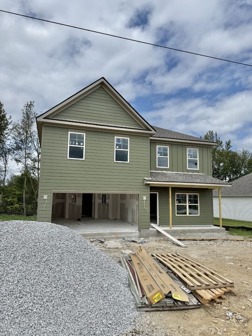 40 Country Ln, Manchester, TN, 37355-3006 | Card Image