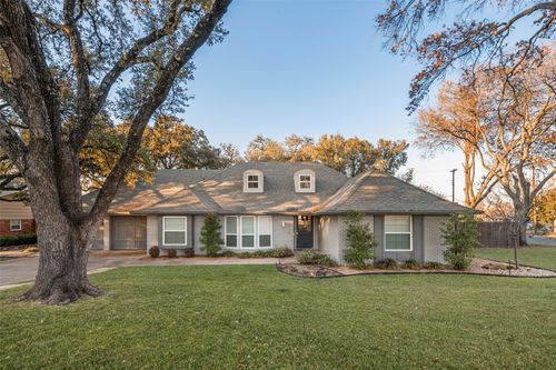 6500 Dakar Rd W, Fort Worth, TX, 76116-1836 | Card Image