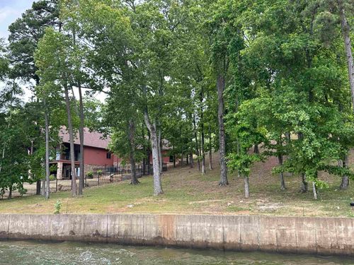 240 Breath Taking Loop, Savannah, TN, 38372-2232 | Card Image