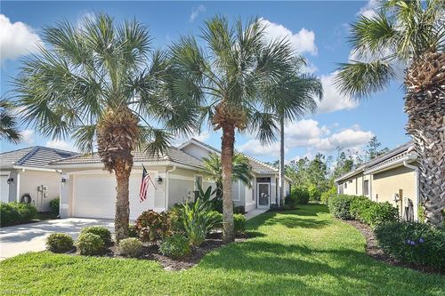 8156 Woodridge Pointe Dr, FORT MYERS, FL, 33912-0886 | Card Image