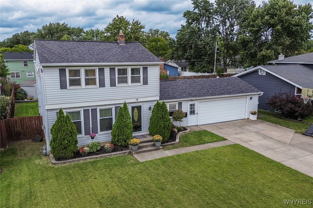 Maricrest Dr, Buffalo, NY 14228