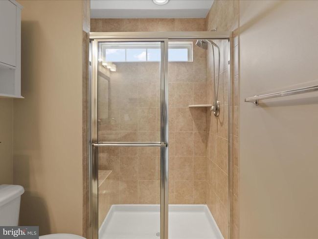 43965 Eastgate View Dr, Townhouse with 4 bedrooms, 3 bathrooms and null parking in CHANTILLY VA | Image 51