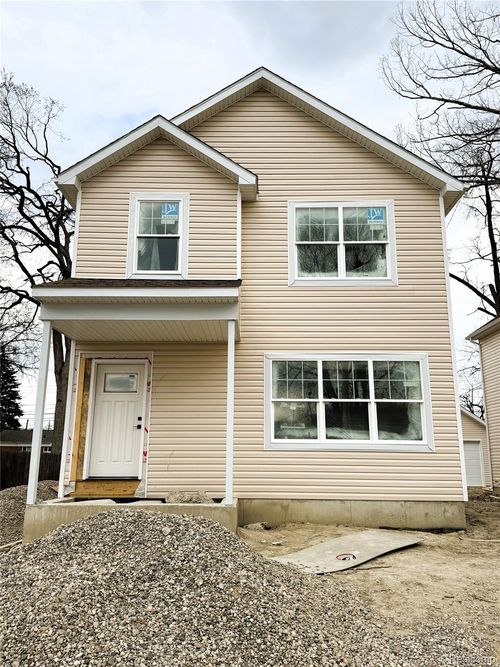 27828 Groveland St, Madison Heights, MI, 48071-3355 | Card Image