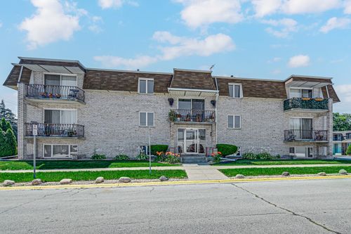 2-18224 Wentworth Ave, Lansing, IL, 60438-3498 | Card Image