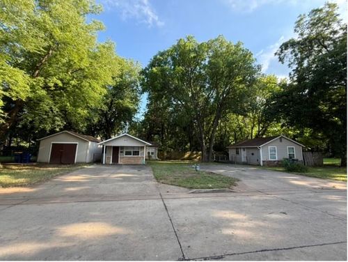 1015 W 10th Ave, Stillwater, OK, 74074-5416 | Card Image