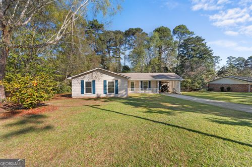 115 Circle Dr, Statesboro, GA, 30461-6956 | Card Image
