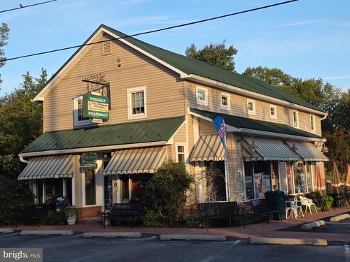 7 W Belle St, RIDGELY, MD, 21660-2009 | Card Image