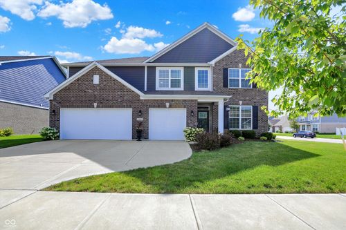 7362 Farlin Dr, Whitestown, IN, 46075-9210 | Card Image