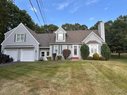 4 Teardrop Cir, Hudson, NH, 03051-3033 | Card Image