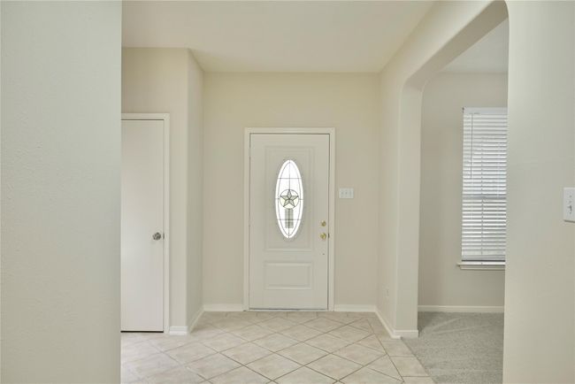 23902 Spring Way Dr, House other with 4 bedrooms, 3 bathrooms and 2 parking in Spring TX | Image 4