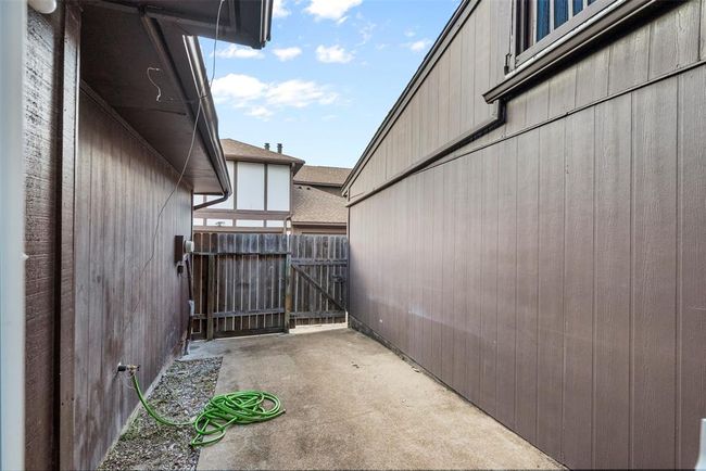 The private patio allows for quiet mornings & evenings. | Image 22
