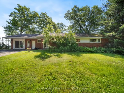 24 Maple Dr, Orillia, ON, L3V3W2 | Card Image