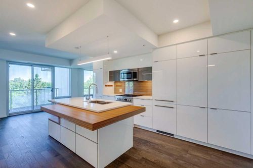 504-1020 9 Ave Se, Calgary, AB, T2G0S7 | Card Image