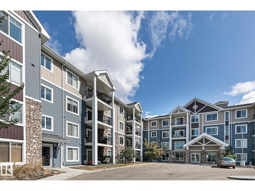 4008 Savaryn Dr Sw, Edmonton, AB, T6X2E5 | Card Image